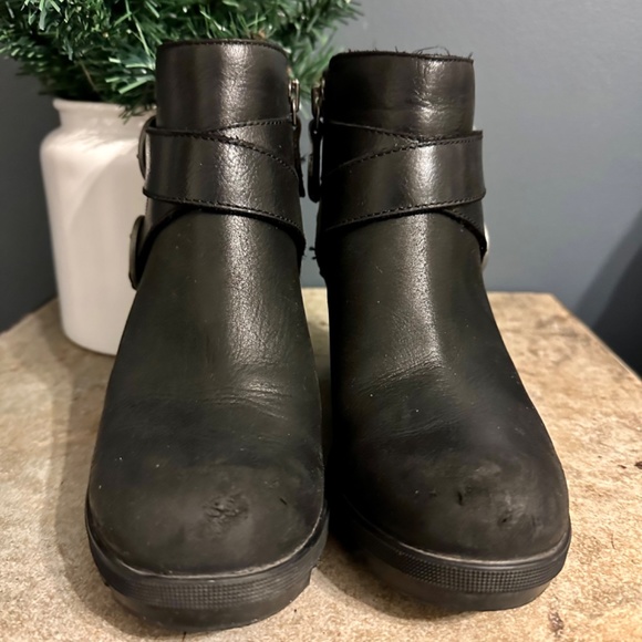 Sorel Joan of Arctic Wedge Bootie - Picture 3 of 3